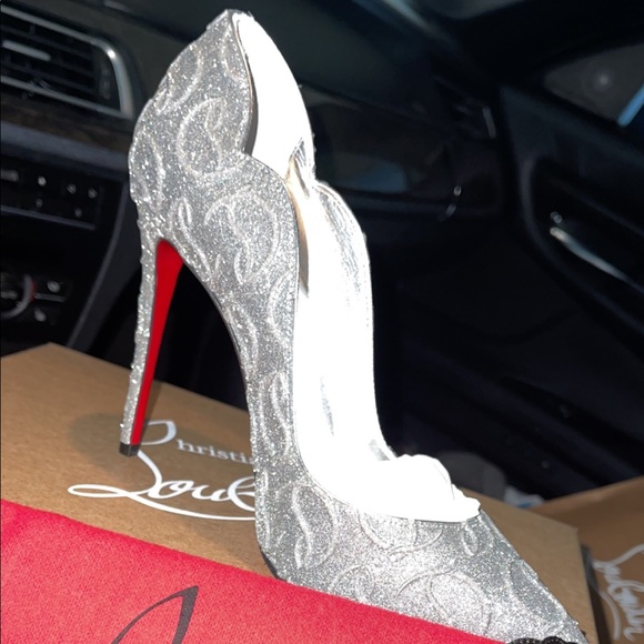 Louboutin - Hot Chick, Silver heels - Picture 2 of 2